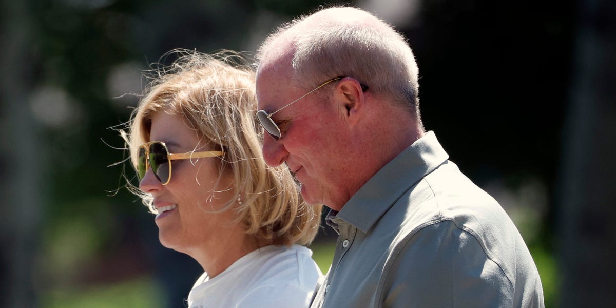 伯克希尔大师预测一旦格雷格·亚伯（Greg Abel）成功的变化沃伦·巴菲特（Warren Buffett）