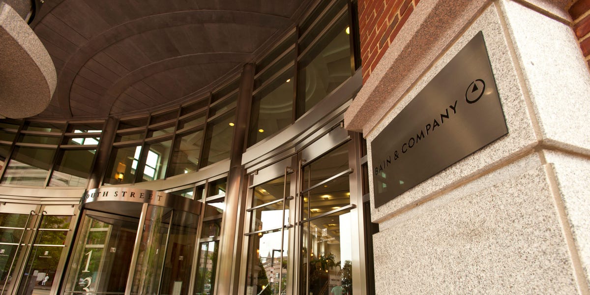 一位前高级经理说，如何在贝恩找到工作