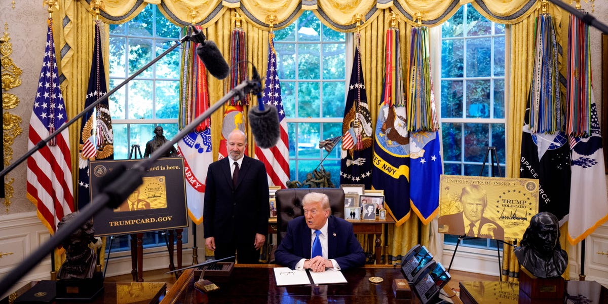 摩根大通分析：$ 100,000 H-1B费用可能削减5,500个工作许可证