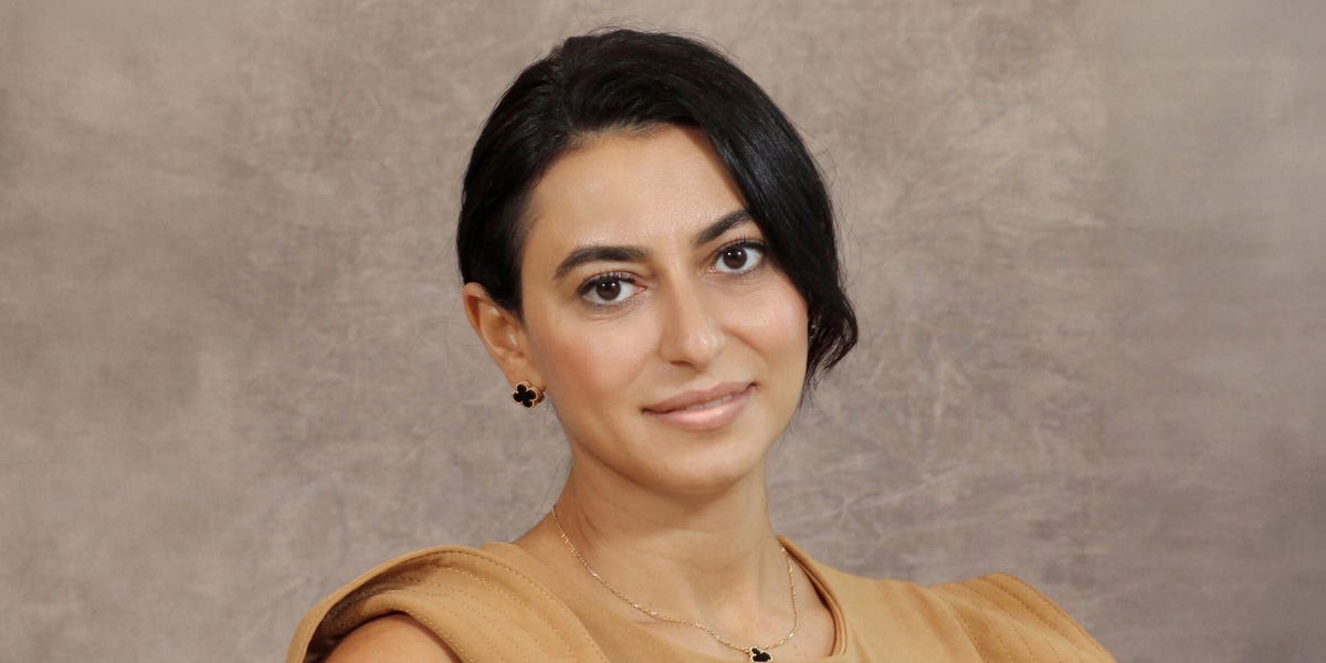 贝莱德高管详细介绍了她从高盛到ab inbev的职业道路