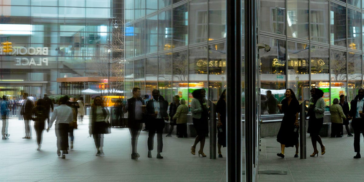 高盛的实习调查揭示了有关年轻华尔街的