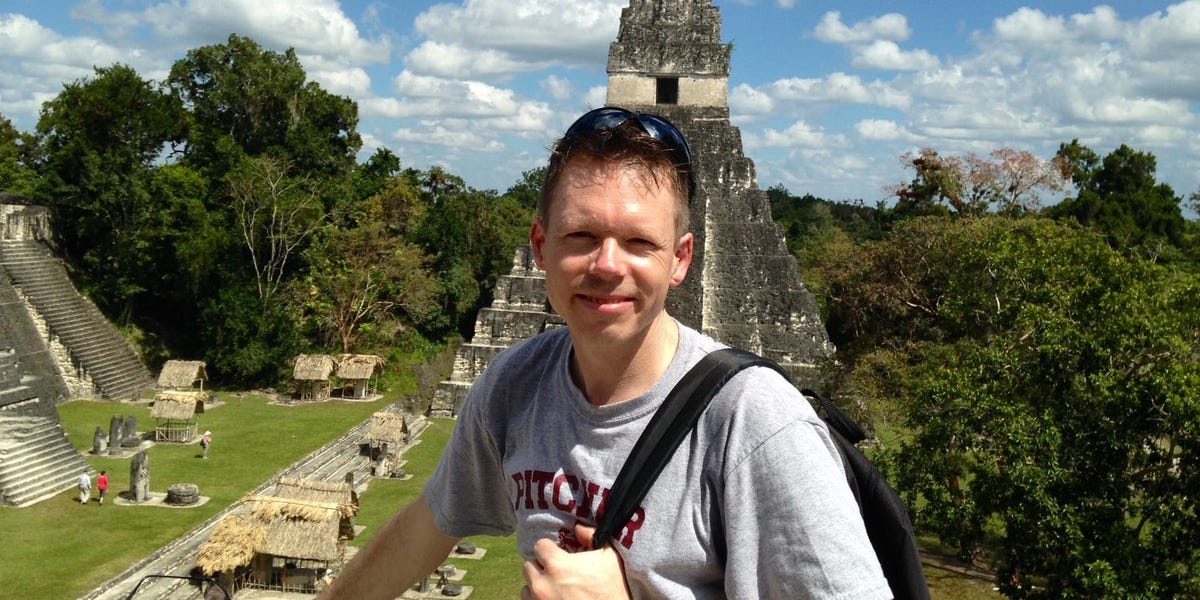 美国教师在危地马拉提前退休，表示更便宜的医疗保健是值得的