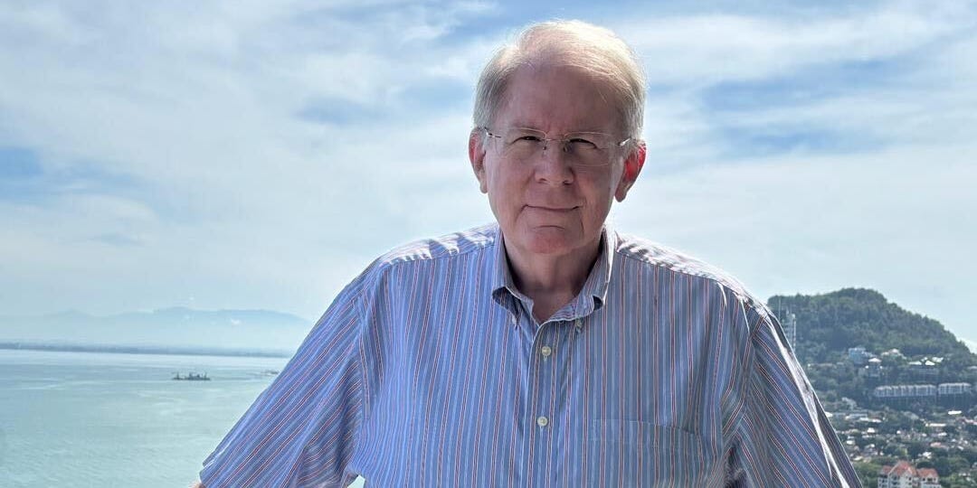 他曾生活过6个国家，但选择马来西亚槟城退休