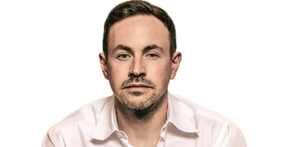 瑞安·科恩抨击“寄生”老板，伯里看到了巴菲特的影子