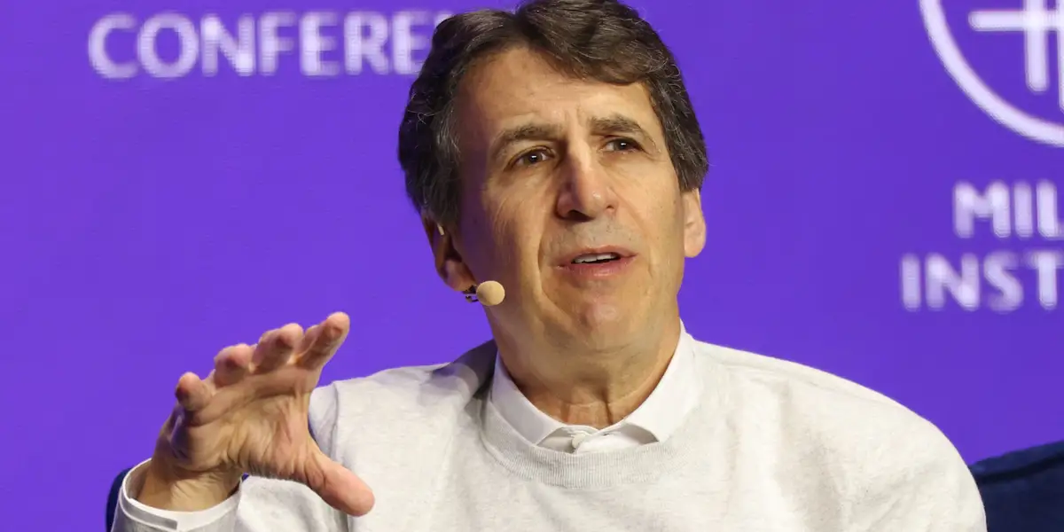 工会呼吁美国证券交易委员会对阿波罗与爱泼斯坦的“误导性”关系进行调查