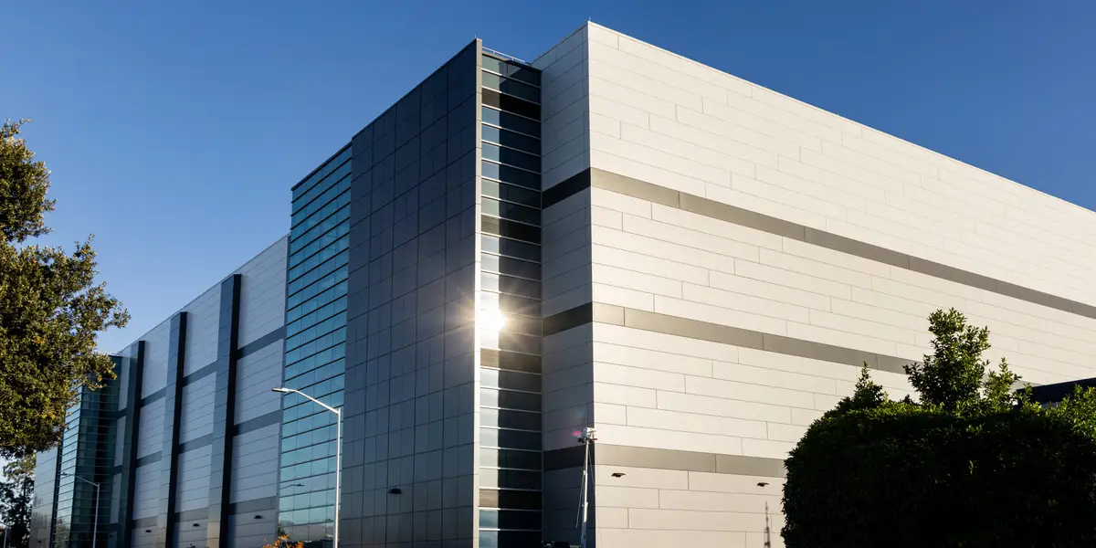 Blue Owl 无法为 40 亿美元的数据中心安排融资