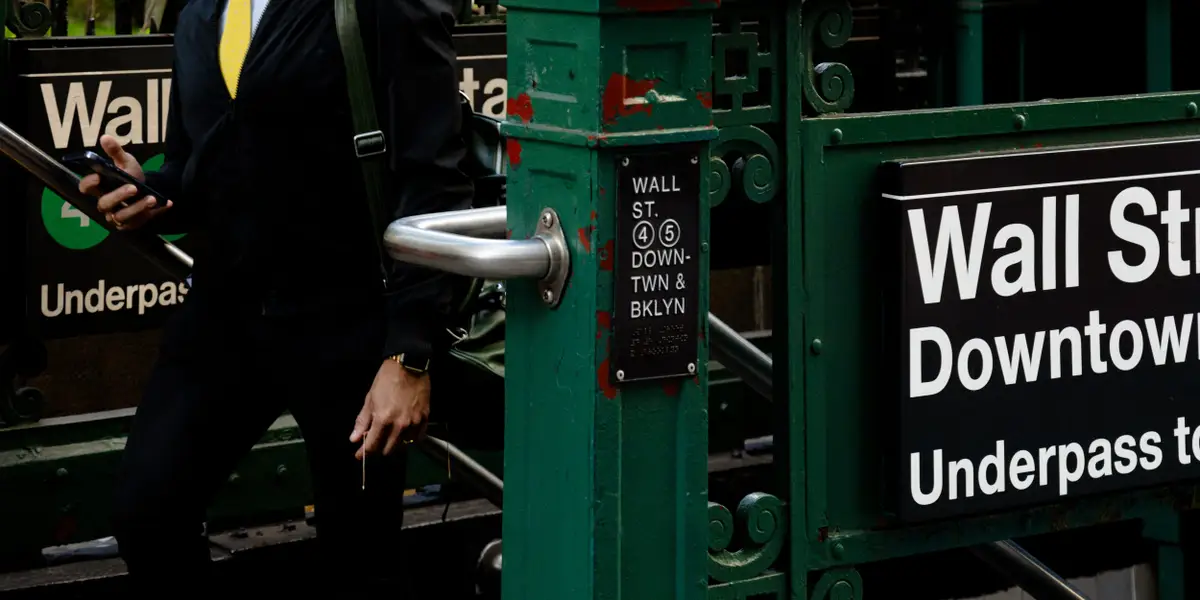 Centerview 案件开始审理华尔街工作文化