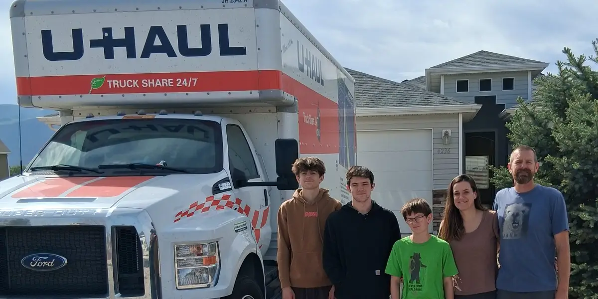 我们卖掉了犹他州的房子，在丹佛租房；这是有财务风险的