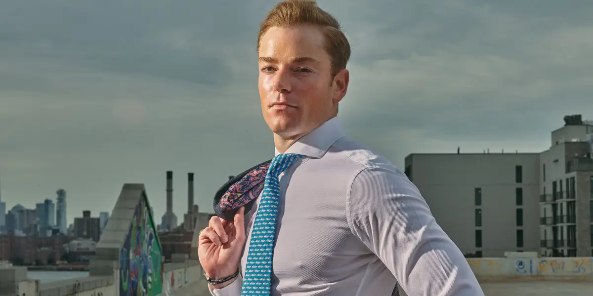 来认识一下华尔街模因大人和竞选国会的电视真人秀明星