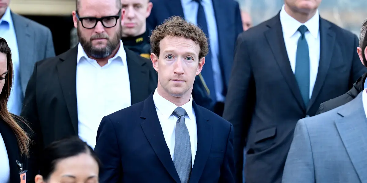 Meta 向人工智能领域投入数十亿美元，正在考虑大规模裁员