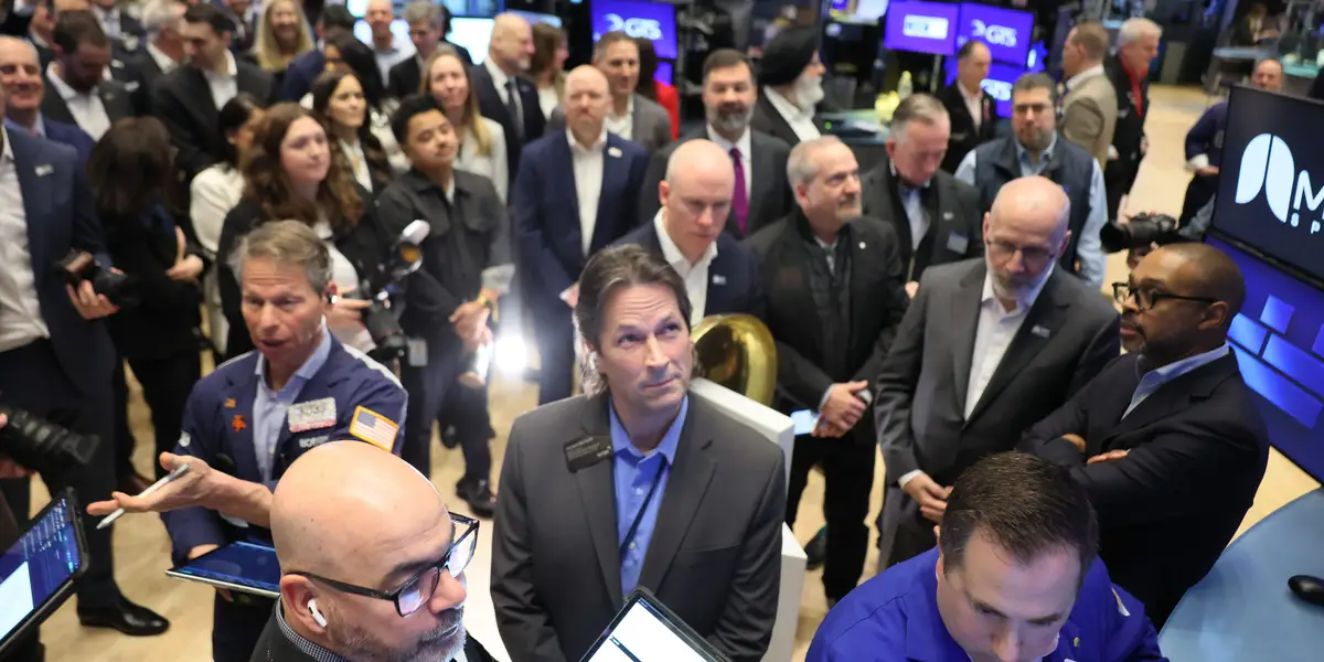 冲突扰乱市场，投资者的伊朗战争剧本