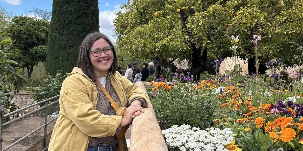 放弃美国的职业移居西班牙；不确定这个决定是否正确