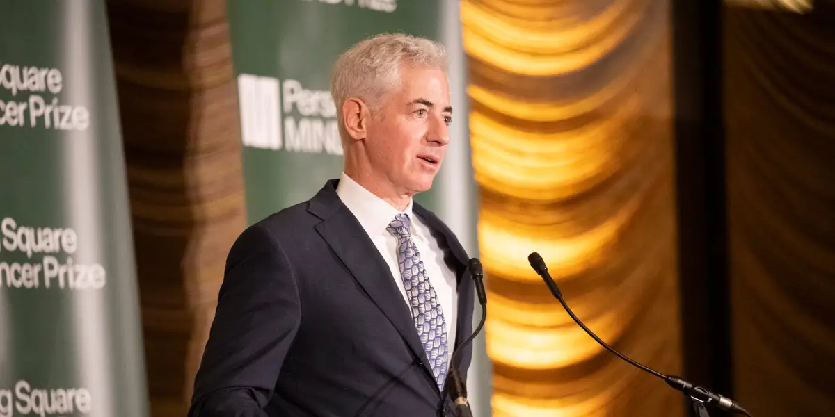 比尔·阿克曼 (Bill Ackman) 的投资基金潘兴广场 (Pershing Square) 申请首次公开募股 (IPO)