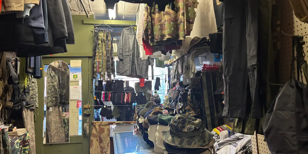 立法者推动纽约市小企业商业租金稳定