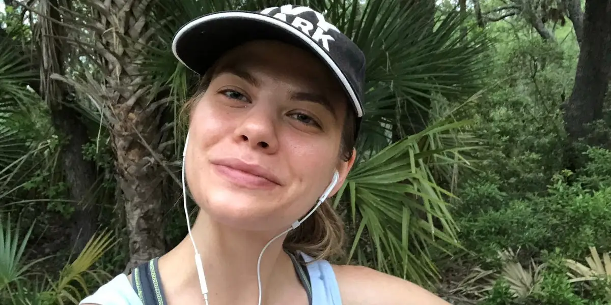 20 多岁时搬到南卡罗来纳州的一个海滩小镇；令人失望