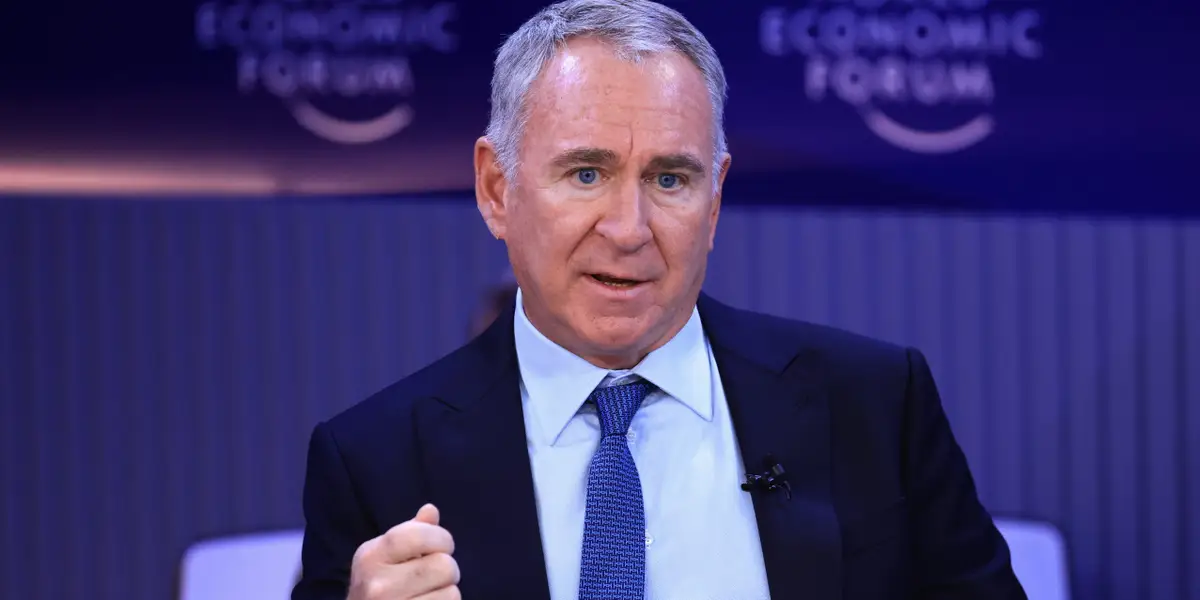 Citadel 通过招聘、晋升来重组业务发展