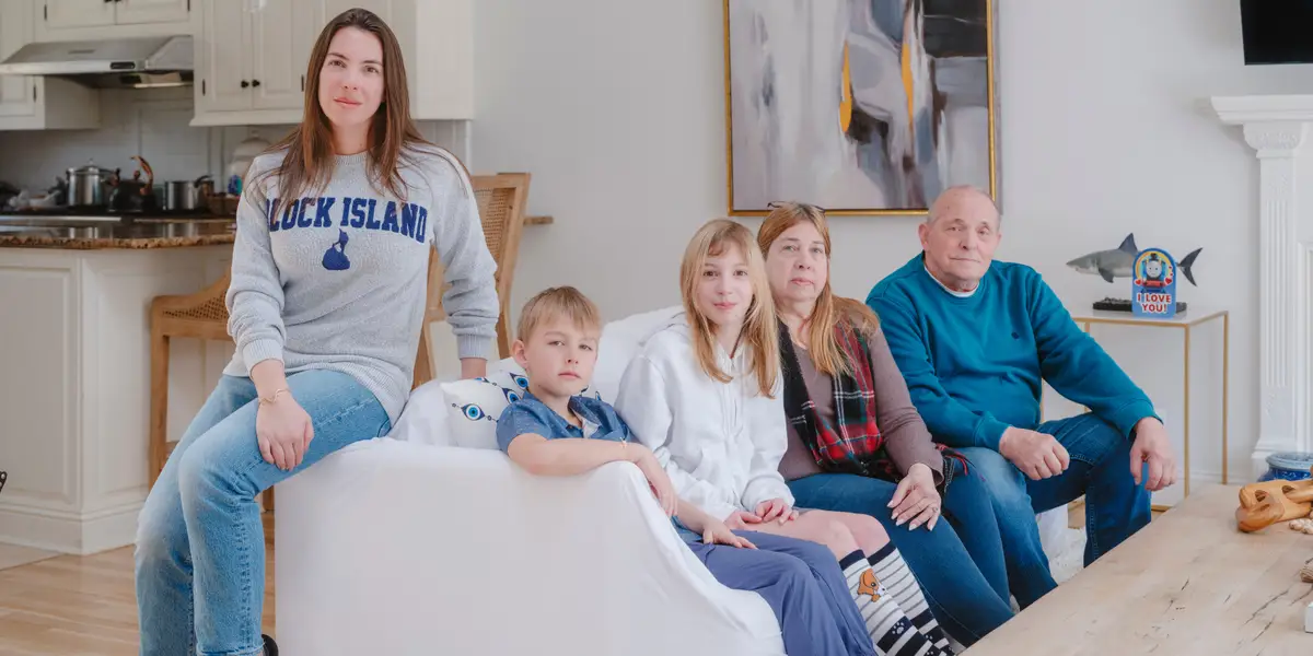 多代同堂的生活帮助单亲妈妈重建离婚后的生活