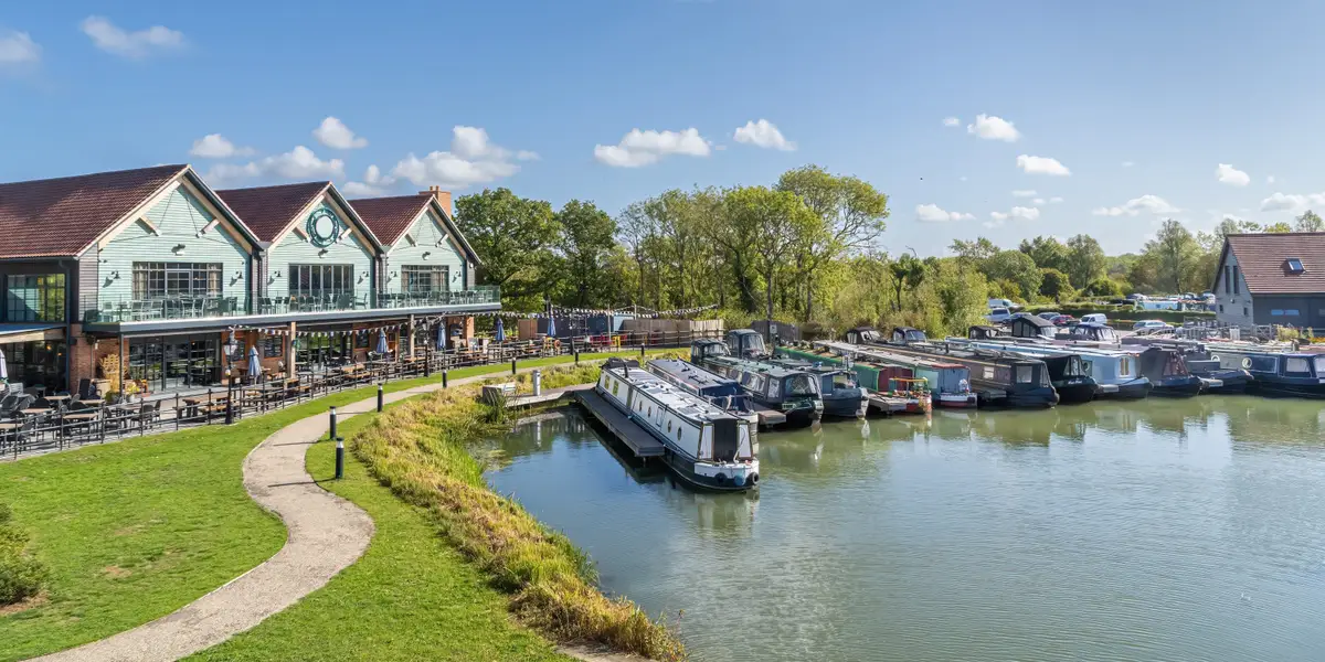 我为了工作搬到了“英国最糟糕的城市”之一；其实喜欢