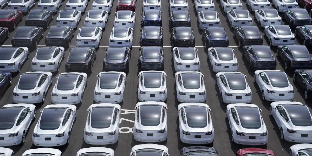 摩根大通：未售出汽车堆积如山，特斯拉股价将暴跌 60%