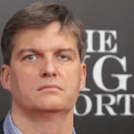 “大空头”迈克尔·伯里 (Michael Burry) 对 Nvidia 股票和人工智能“Tokenmaxxing”发出警告