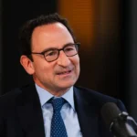 Blackstone 的 Jon Gray 谈如何充分利用在大公司的工作机会