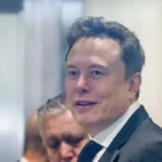 SpaceX IPO 文件披露后，埃隆·马斯克 (Elon Musk) 的财富达到创纪录的 722B 美元