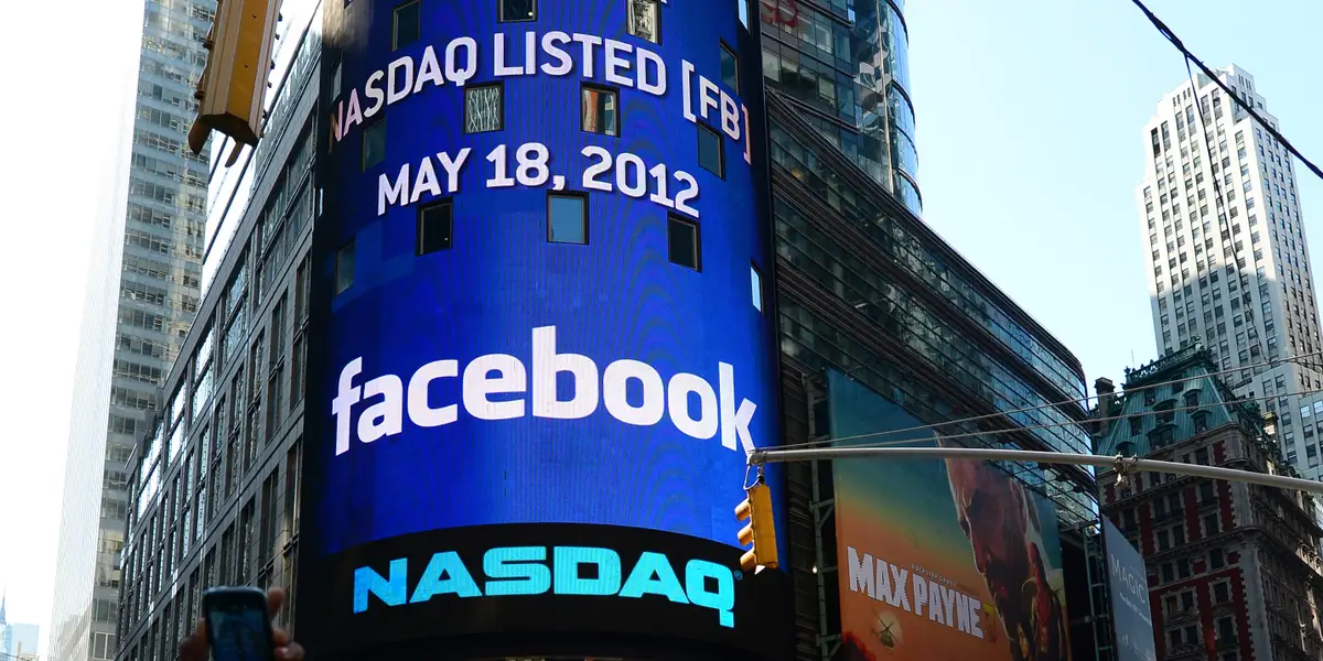 Facebook 2012 年 IPO 预示了 SpaceX 可能会出现什么问题