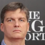 为什么“大空头”Michael Burry 的墙上挂着一个 Lululemon 包