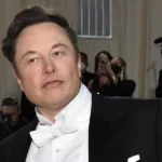 随着 SpaceX 股价下跌，埃隆·马斯克的净资产跌破 1 万亿美元