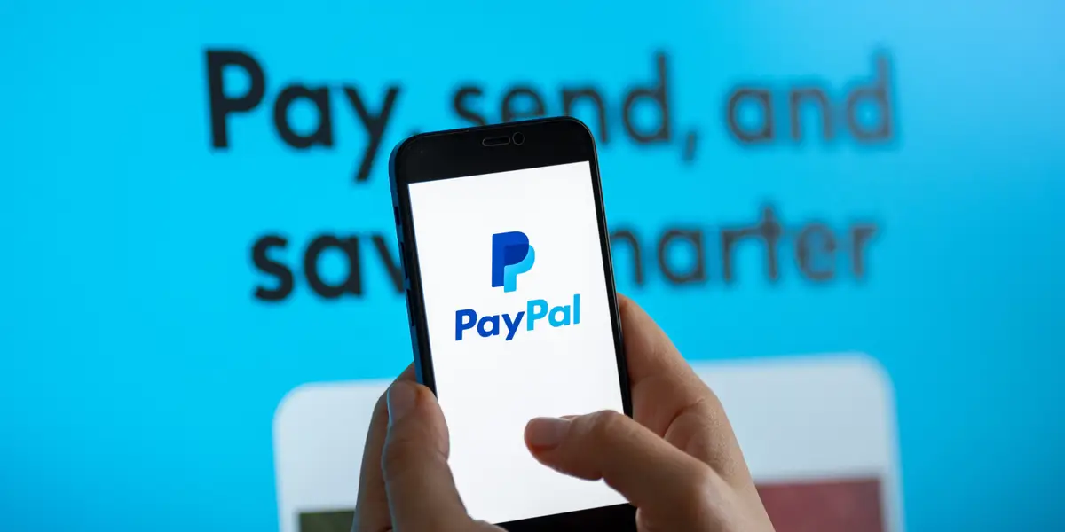 PayPal 股价因 Stripe 和 Advent 收购要约报道而飙升