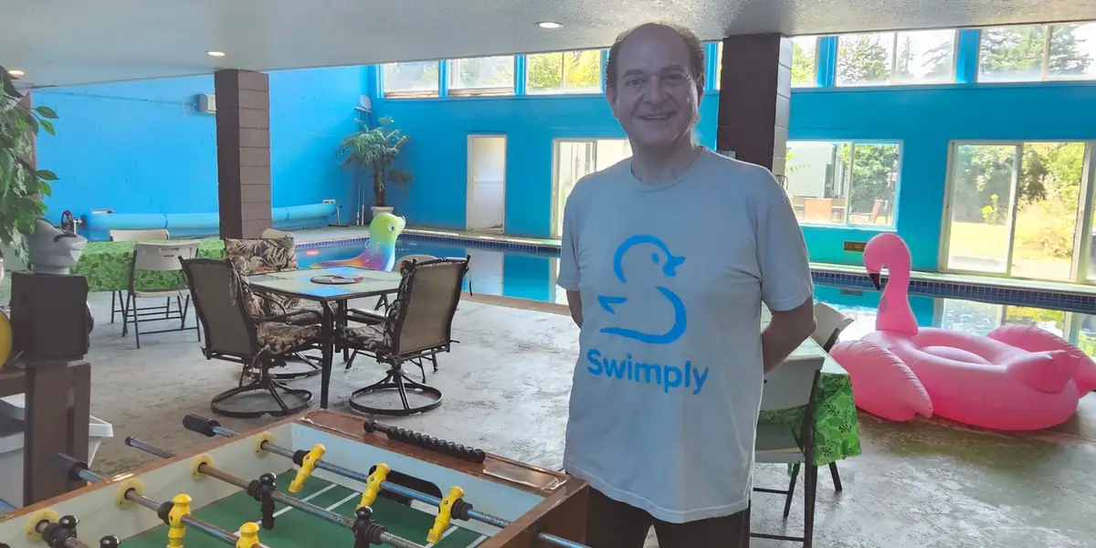 失去生意后，我在 Swimly 上出租泳池来赚钱