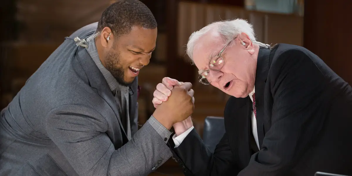 沃伦·巴菲特给前 NFL 球星 Ndamukong Suh 的两条建议