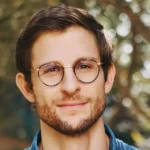NEA 合伙人 Aaron Jacobson 谈开放式与封闭式