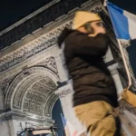 法国债券市场的混乱是对世界和美国投资者的警告